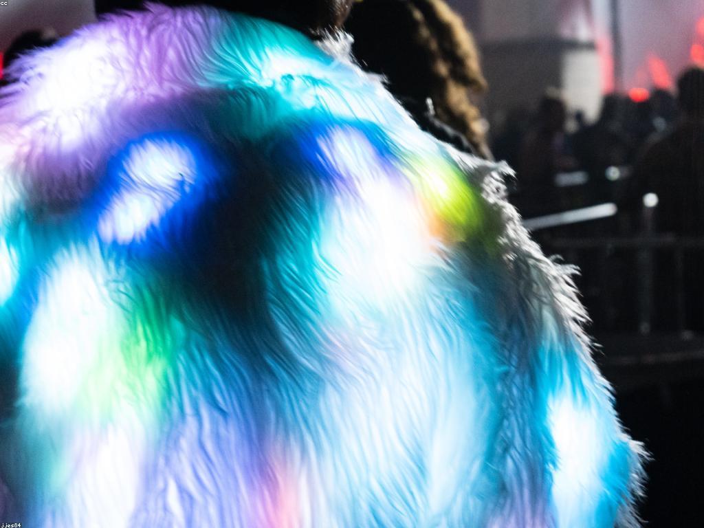 ការពិចារណាដែលមានសារៈសំខាន់សម្រាប់ការប្រារព្ធព្រឹត្តិការណ៍ស្លុត