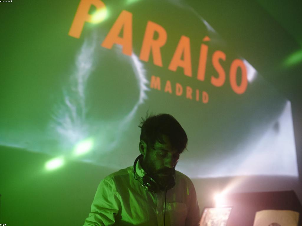 ការយល់ដឹងអំពីព្រឹត្តិការណ៍ស្លុតនៅក្នុងសហគមន៍