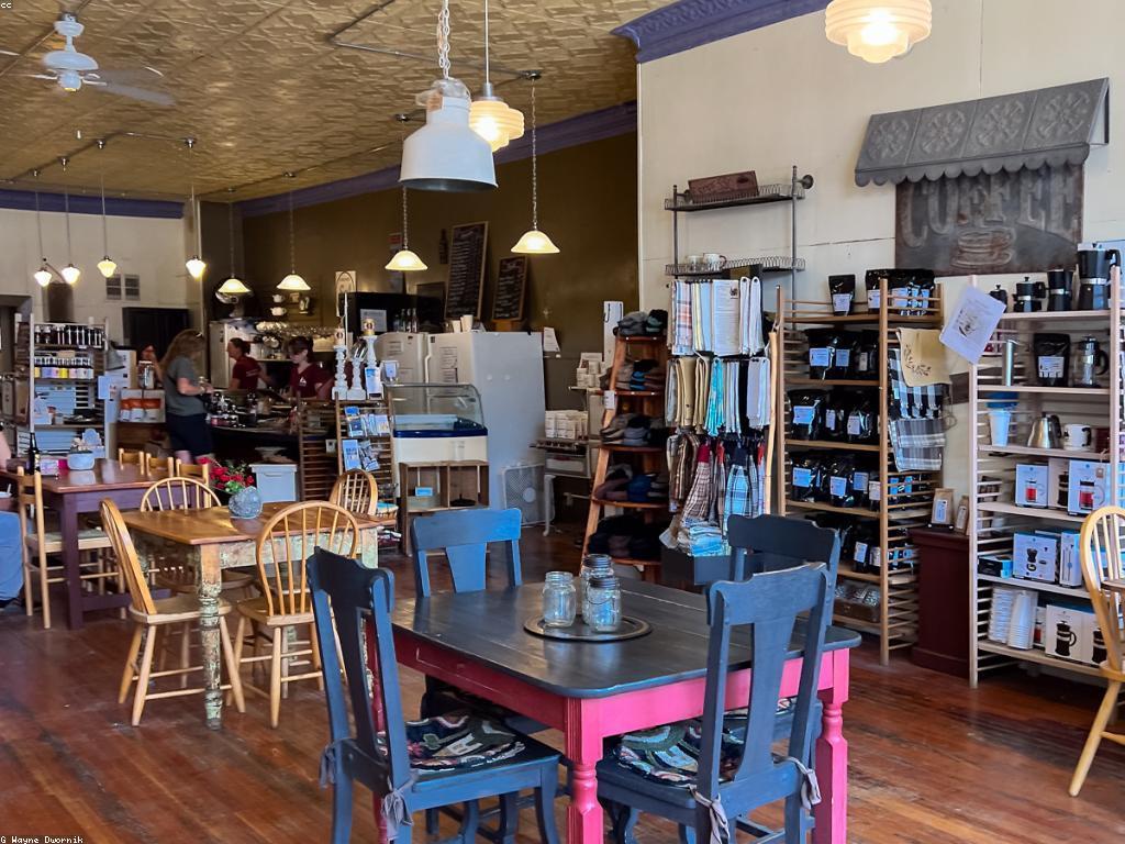 សារៈសំខាន់នៃព្រឹត្តិការណ៍ស្លុតក្នុងការអភិវឌ្ឍន៍សង្គម